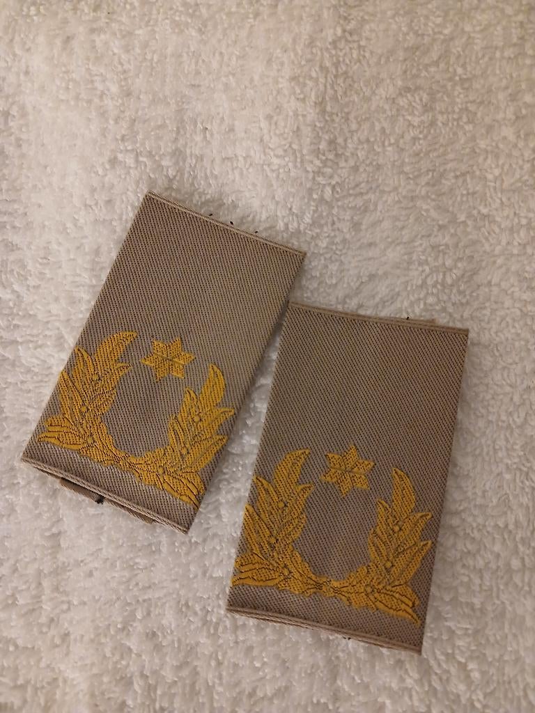 Rangonderscheidingstekens ROT Brigadegeneraal, Verzamelen, Verzenden, Landmacht, Nederland, Embleem of Badge