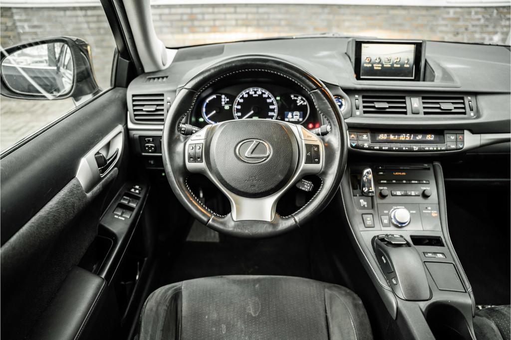 Lexus CT 200h Hybrid (bj 2011, automaat), Auto's, Lexus, 136 pk, Gebruikt, 4 cilinders, Zwart