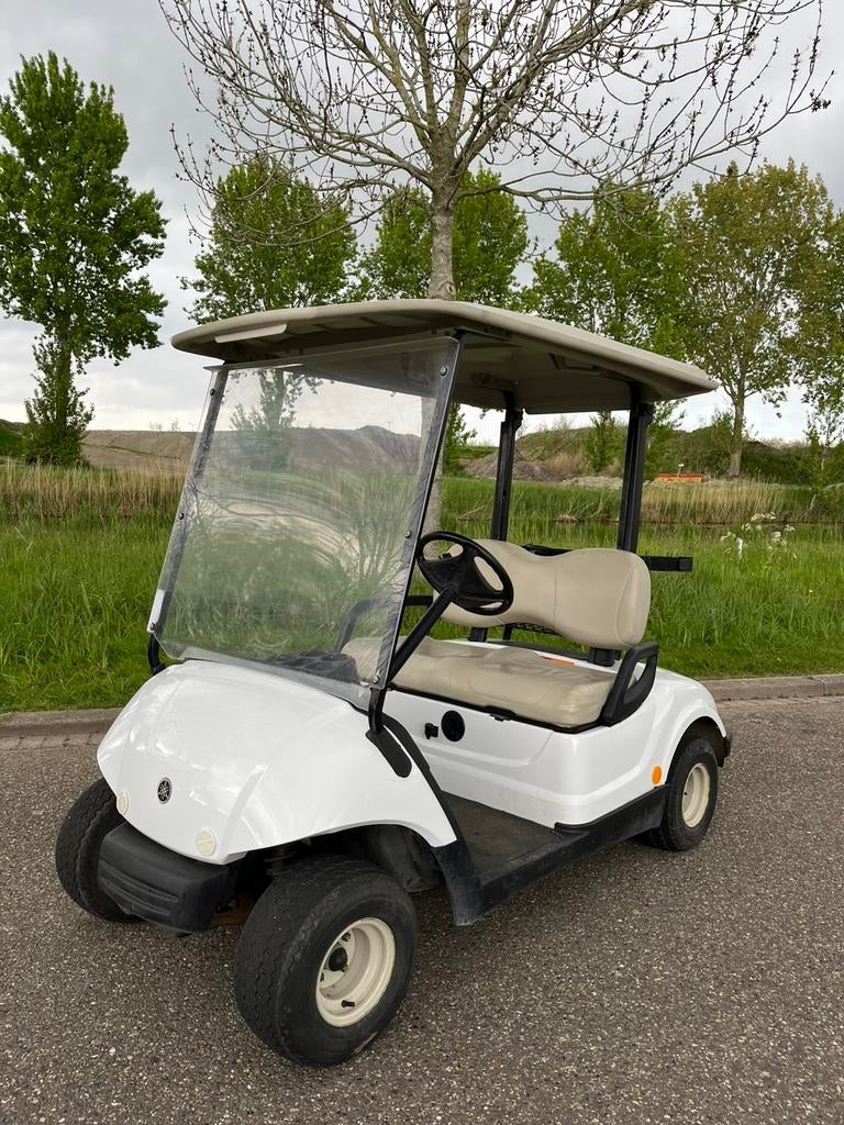 Electrische golfkar YAMAHA met SPLINTERNIEUWE ACCU’S, Ophalen, Zo goed als nieuw, Golfkar