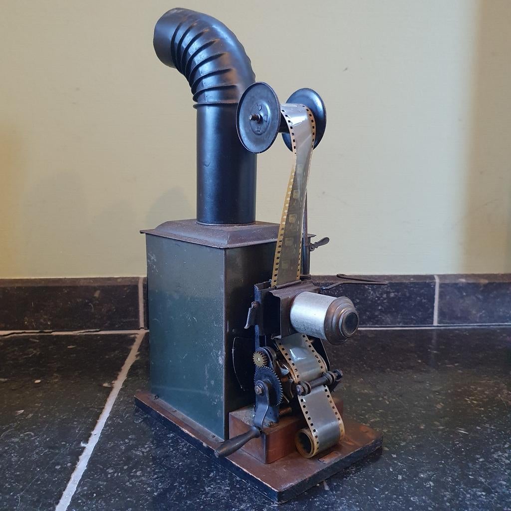 Antieke toverlantaarn, Ophalen of Verzenden