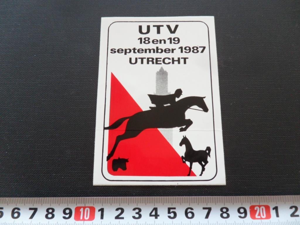 sticker utrecht UTV vee paarden 1987 domtoren, Ophalen, Zo goed als nieuw