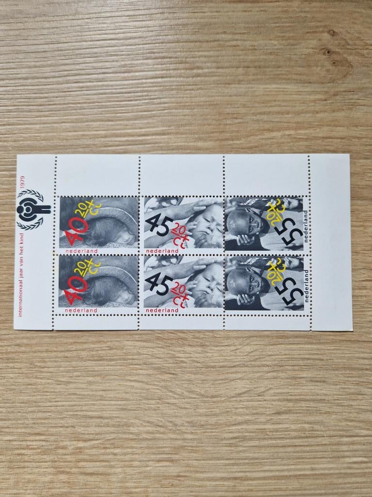 Kinderpostzegels 1979 - Internationaal Jaar van het Kind, Postzegels en Munten, Ophalen of Verzenden, Na 1940, Postfris