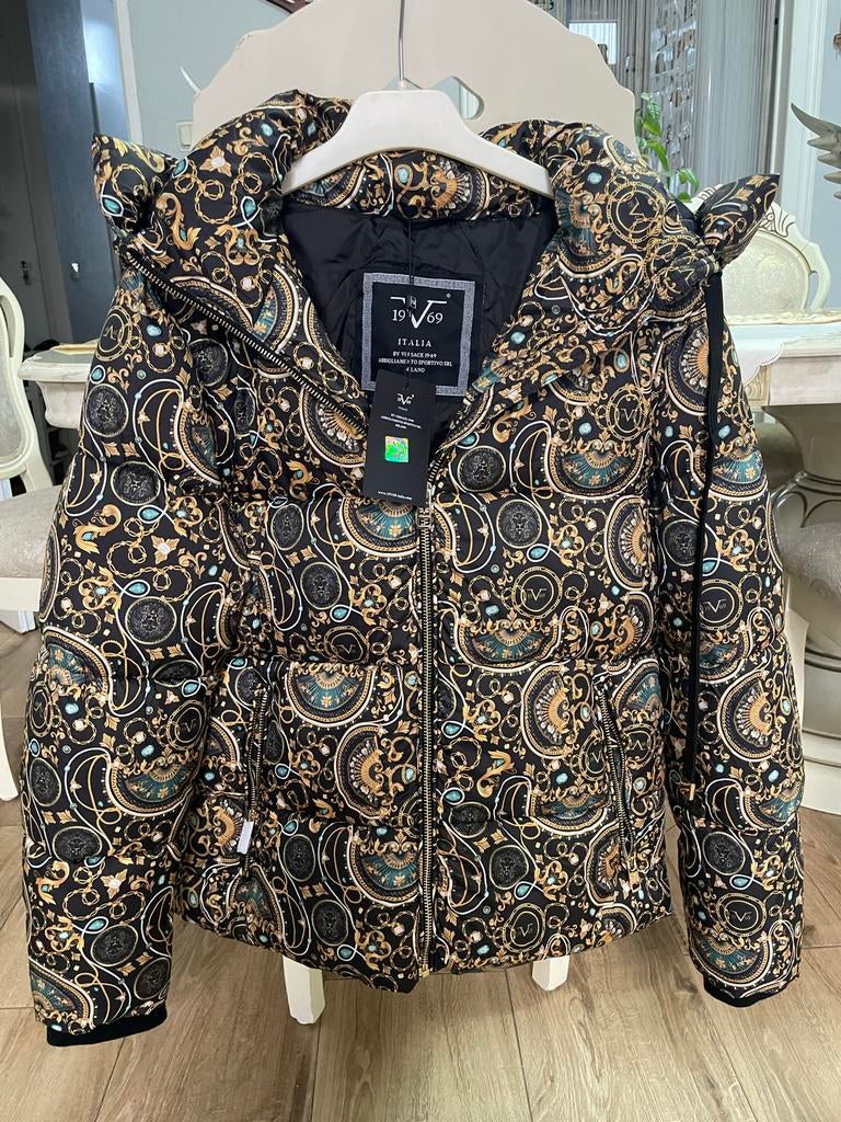 Versace Dames Jas Nieuw met Labels - Maat S, Ophalen of Verzenden, Nieuw, Maat 38/40 (M), Zwart