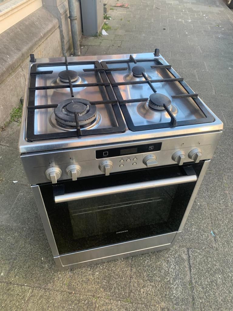 Gasfornuis Siemens te koop, Witgoed en Apparatuur, Fornuizen, Zo goed als nieuw, Gas, Vrijstaand, 85 tot 90 cm