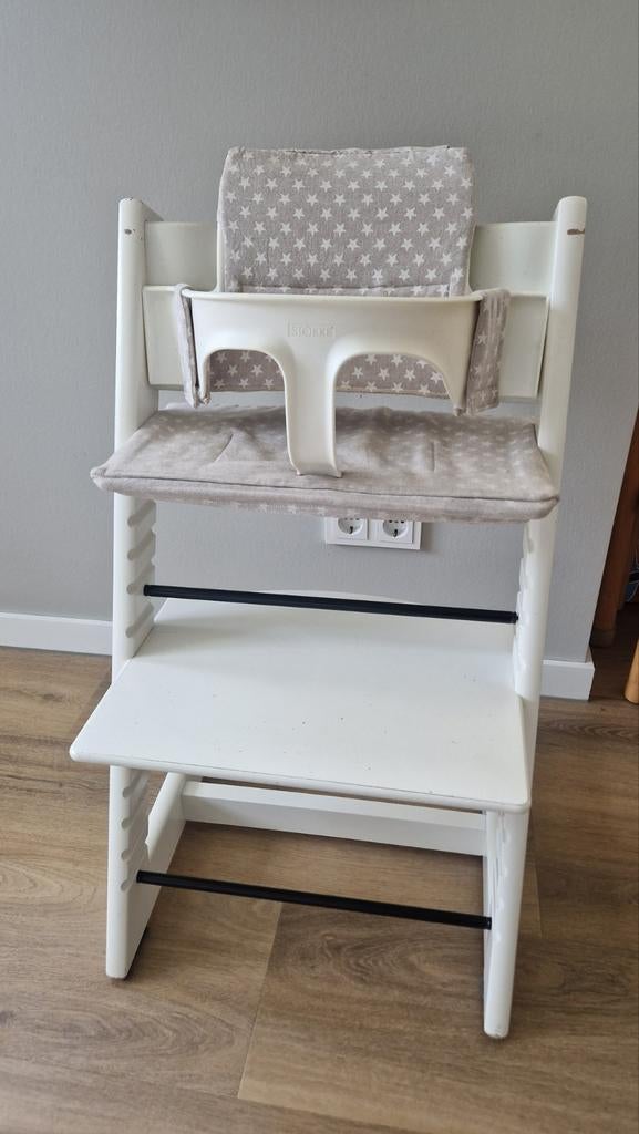 Stokke Tripp Trapp kinderstoel met kussens en beugel, Ophalen, Gebruikt, Meegroeistoel