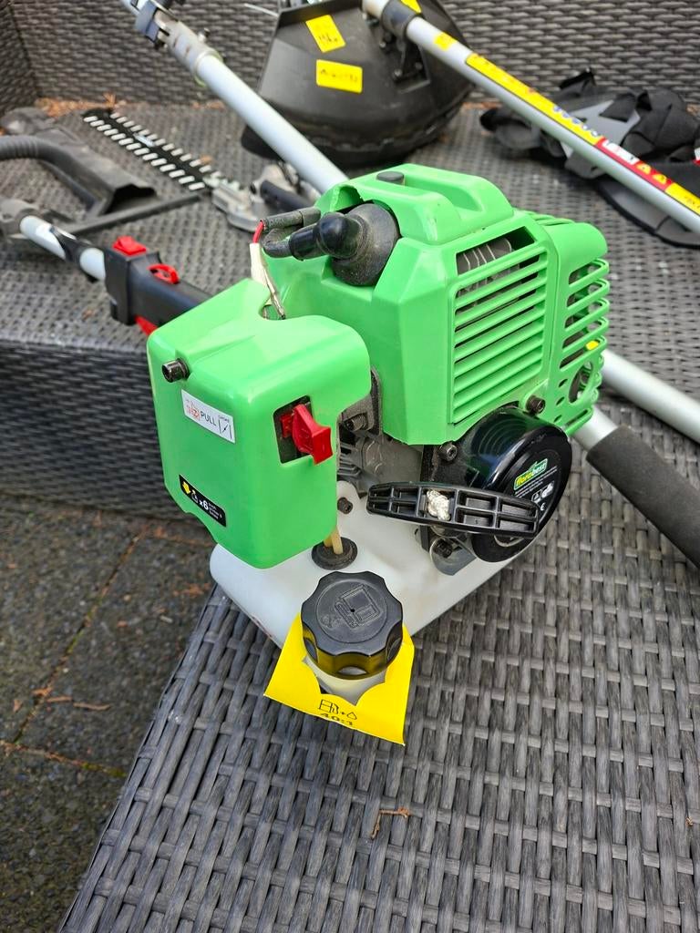 Nieuwe multi bosmaaier  heggerknipper zaag, Ophalen of Verzenden, Nieuw, Benzine