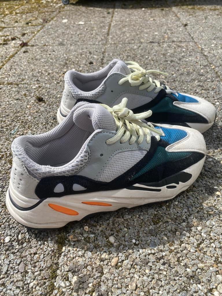 Adidas Yeezy Boost 700 V1 Wave Runner Maat 39 (valt als 38), Kleding | Dames, Schoenen, Verzenden, Grijs, Sneakers of Gympen, Zo goed als nieuw