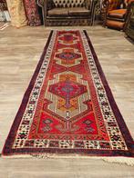 Perzisch Handgeknoopte Loper. Prachtige kleuren en patronen!, Perzisch, 200 cm of meer, Zo goed als nieuw, Rechthoekig