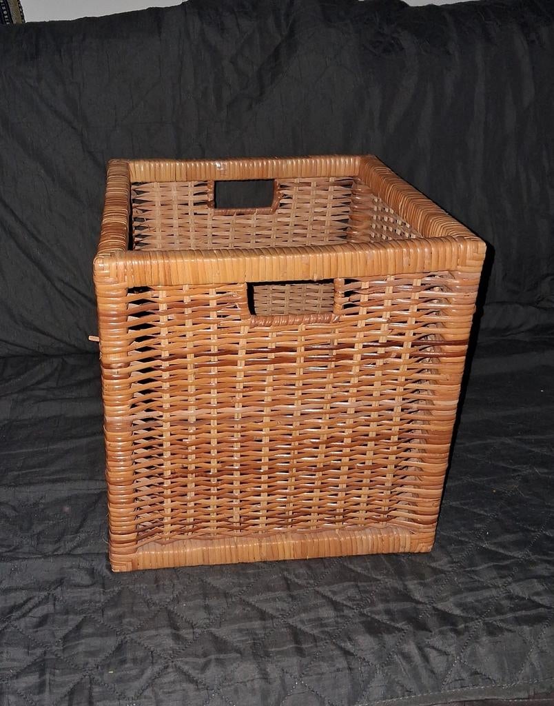 Rieten opbergmand - vierkant, Huis en Inrichting, Ophalen, Gebruikt, Mand, Vierkant