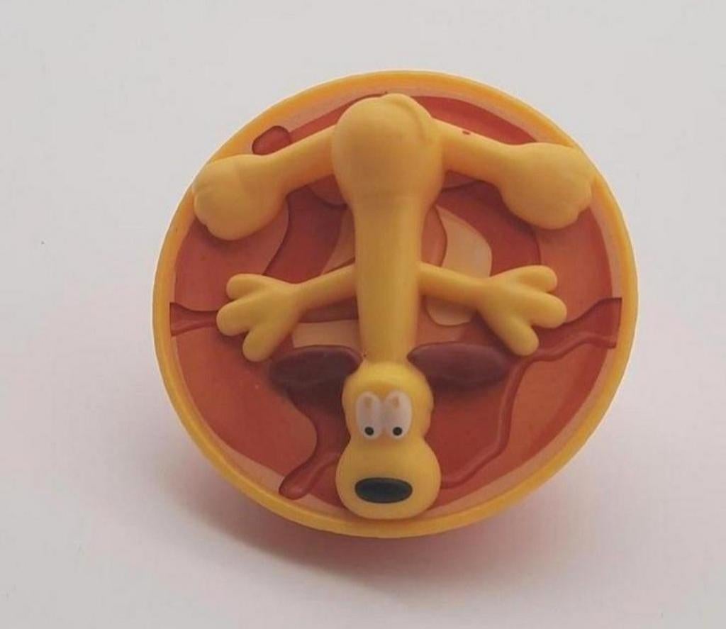 Garfields Odie tol figuur Burger King 2023, Verzamelen, Stripfiguren, Ophalen of Verzenden, Garfield, Gebruikt, Beeldje of Figuurtje