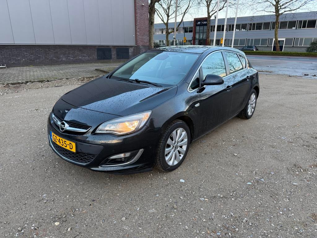 Opel Astra 1.4 Turbo103KW 5-D 2014 Zwart, Voorwielaandrijving, 680 kg, 4 cilinders, Zwart