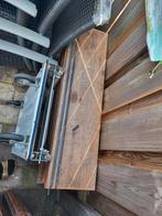 Meranti traptreden - diverse afmetingen, goede staat, Doe-het-zelf en Verbouw, Hout en Planken, Ophalen, Gebruikt, 25 tot 50 mm