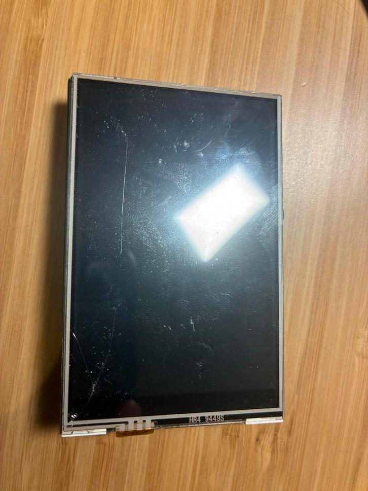 Raspberry Pi 4A met HDMI touchscreen (voor onderdelen), Computers en Software, Overige Computers en Software, Niet werkend, Ophalen