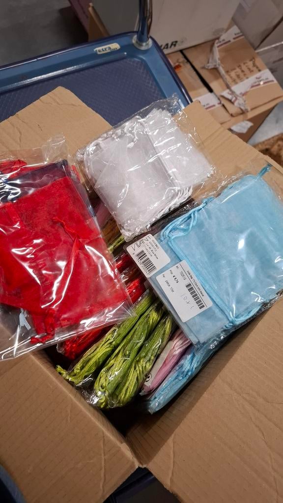 Bundel Voile organza cadeau zakjes 2 maten, Ophalen of Verzenden, Nieuw, Versiering