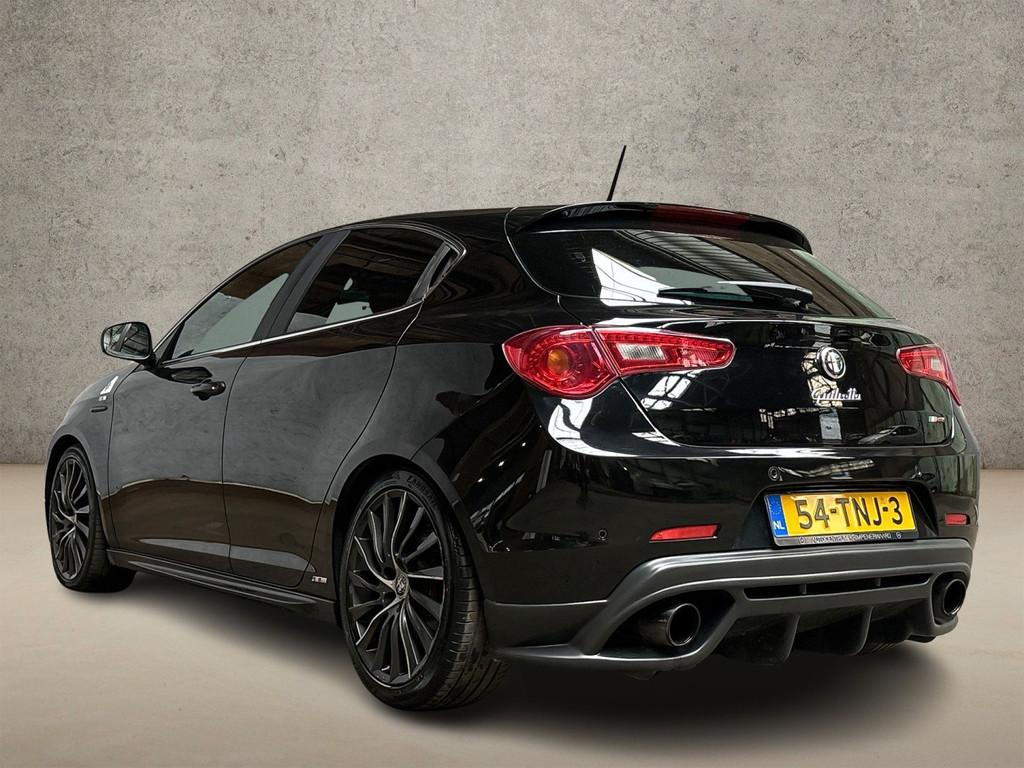 Alfa Romeo Giulietta 1.7 TBi Quadrifoglio Verde 235Pk (NAVIG, Auto's, Gebruikt, 4 cilinders, Leder en Stof, Zwart