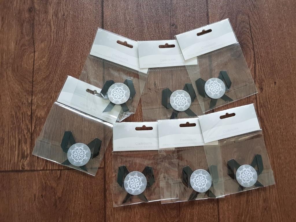 7 nieuwe cadeaustrikjes, Hobby en Vrije tijd, Knutselen, Nieuw, Knutselmateriaal, Geschikt voor karton, Geschikt voor stof, Herbruikbaar