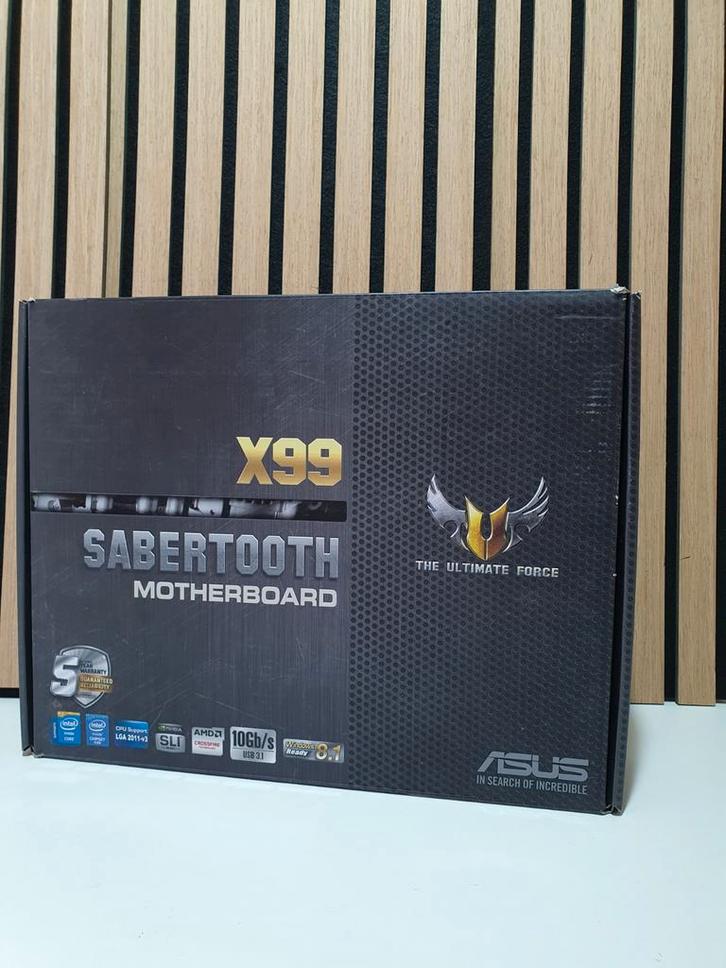 Asus Sabertooth X99 Moederbord Socket 2011-v3 (Nieuw), Computers en Software, Moederborden, Nieuw, Intel, DDR4, Ophalen of Verzenden