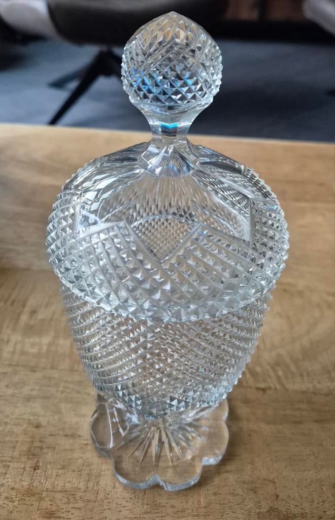 Prachtige geslepen kristallen bonbonnière met deksel, Ophalen of Verzenden