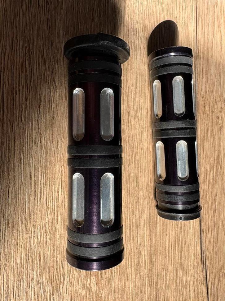 Handvatten/grips voor H-D met ride by wire (elektronisch gas, Motoren, Onderdelen | Harley-Davidson, Ophalen of Verzenden