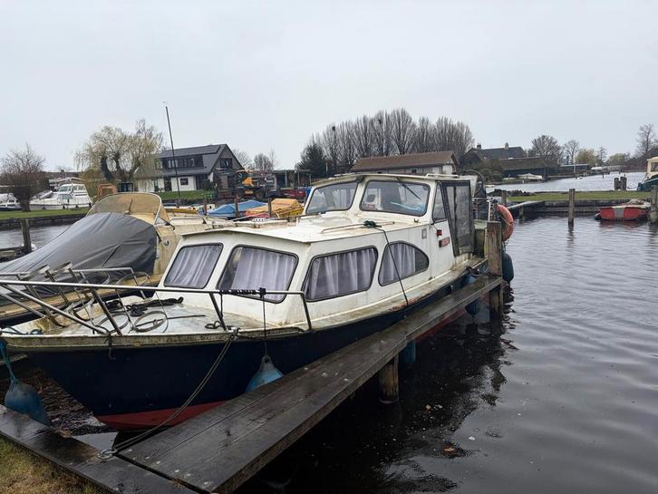 Motorkruiser - Project met potentieel, Watersport en Boten, Motorboten en Motorjachten, Gebruikt, Staal, 9 tot 12 meter, Diesel