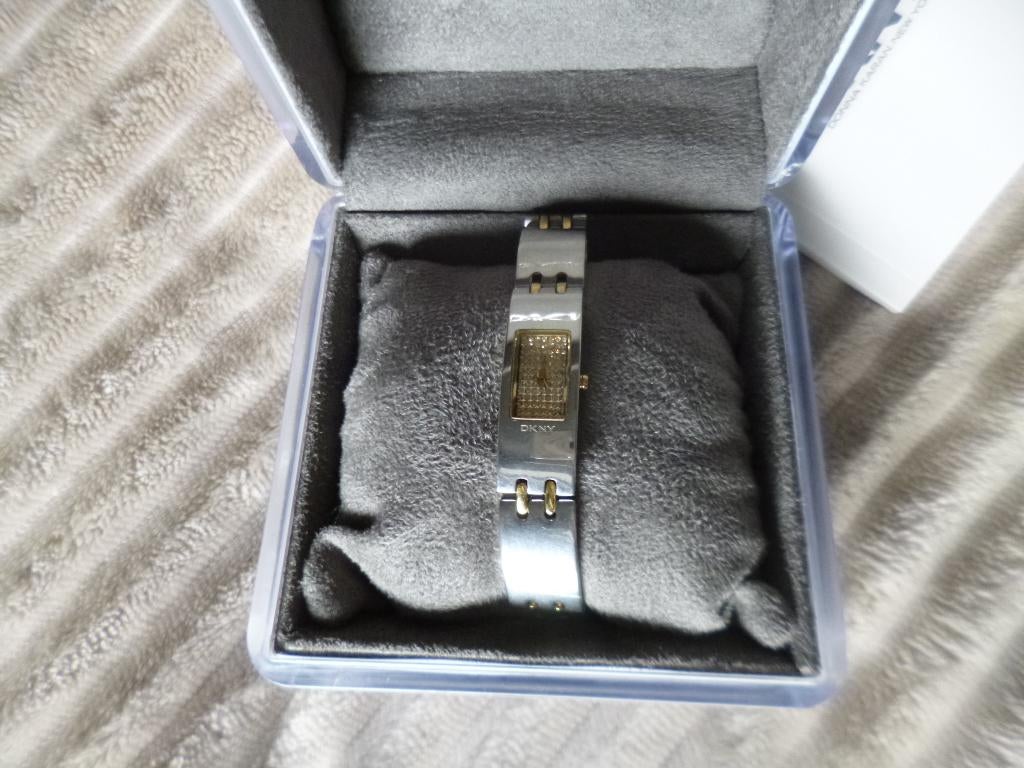 Horloge DKNY, Sieraden, Tassen en Uiterlijk, Horloges | Dames, Staal, DKNY, Polshorloge, Ophalen of Verzenden