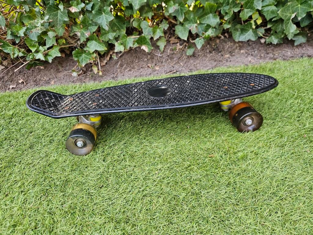 Zwart Skateboard met Lichtgevende Wielen - Werkt Prima!, Ophalen of Verzenden, Gebruikt, Skateboard