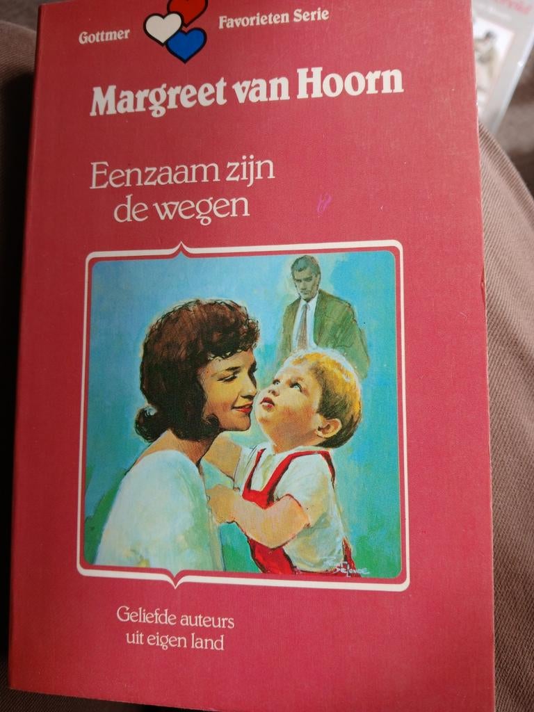 Eenzaam zijn de wegen.  Margreet van Hoorn, Ophalen