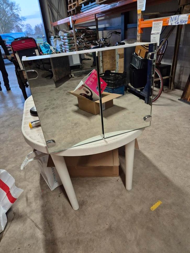 Badkamer spiegelkast, Huis en Inrichting, Badkamer | Badtextiel en Accessoires, Ophalen