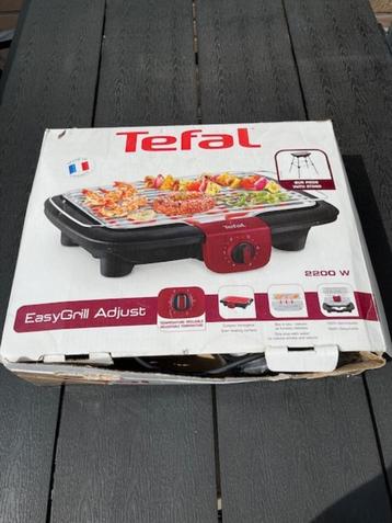 TE KOOP : TEFAL  GRIL . MET LOSSE POTEN . VOOR OPBOUW . beschikbaar voor biedingen