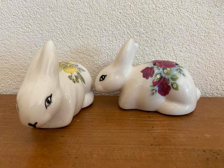 Potpourri konijntjes uit Engeland, Verzamelen, Beelden en Beeldjes, Gebruikt, Dier, Ophalen of Verzenden