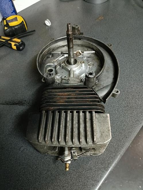 Vespa piaggio elektronisch blok 65polini, Fietsen en Brommers, Brommeronderdelen | Algemeen, Gebruikt, Blok, Ophalen of Verzenden