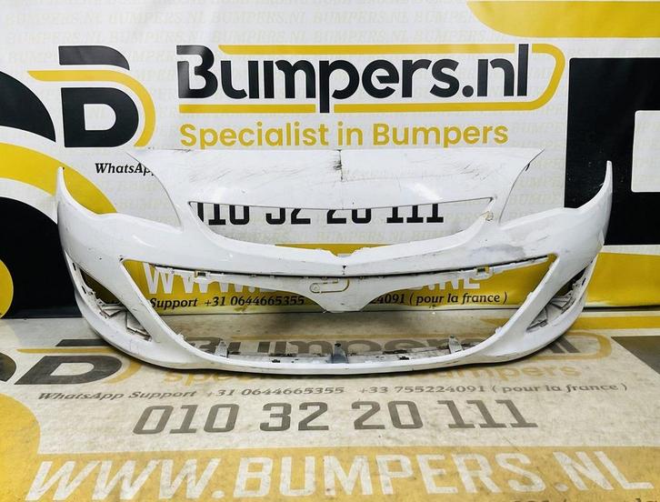 BUMPER Opel Astra J Facelift 2011-2014 VOORBUMPER 2-i9-7245z, Auto-onderdelen, Carrosserie en Plaatwerk, Bumper, Voor, Gebruikt
