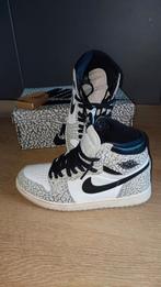 Nike Air Jordan 1 High Element Gore-Tex Particle Grey, Ophalen of Verzenden, Zo goed als nieuw, Wit