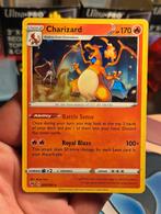 Charizard 025/185 Vivid Voltage Cracked Ice Holo - EXC, Hobby en Vrije tijd, Ophalen of Verzenden, Zo goed als nieuw
