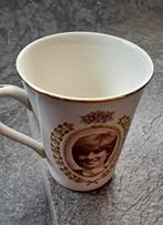 beker van Lady Diana prins Charles, Verzamelen, Gebruikt, Ophalen of Verzenden, Buitenland, Servies