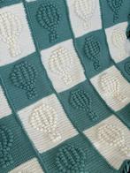 Gehaakte babydeken luchtballon 100x100 groen+wit, Huis en Inrichting, Woonaccessoires | Plaids en Woondekens, Ophalen, Nieuw