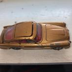 Corgi toys Aston Martin 007, Hobby en Vrije tijd, Modelauto's | 1:43, Ophalen of Verzenden, Gebruikt, Auto, Corgi
