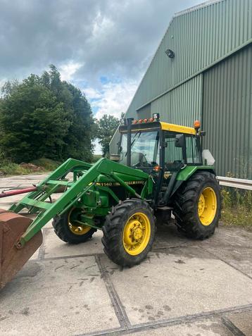 Uniek!!! John deere 1140 mechanisch 4wd topstaat tractor beschikbaar voor biedingen