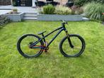 Dartmoor two6player pro custom build dirt jumper, Fietsen en Brommers, Fietsen | Crossfietsen en BMX, Stuur 360° draaibaar, Ophalen of Verzenden