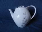 Porseleinen theepot Eschenbach model Larissa door Copier, Ophalen of Verzenden