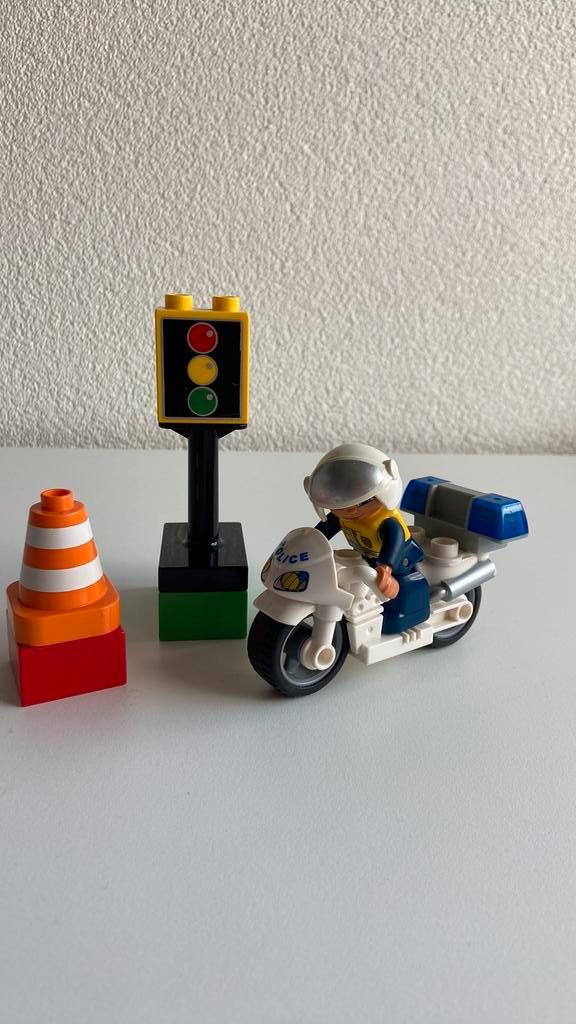 Duplo politie motoragent 5679, Kinderen en Baby's, Speelgoed | Duplo en Lego, Zo goed als nieuw, Duplo, Ophalen of Verzenden