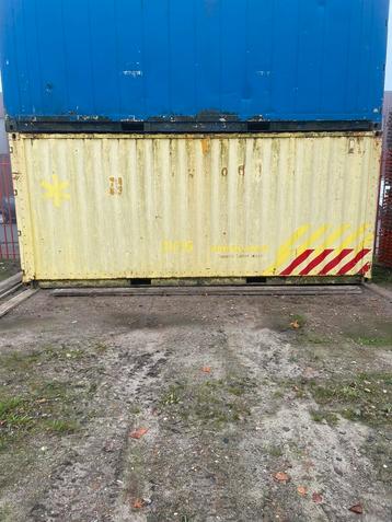 Kantoor/ ex behandelkamer, 20 ft zeecontainer beschikbaar voor biedingen