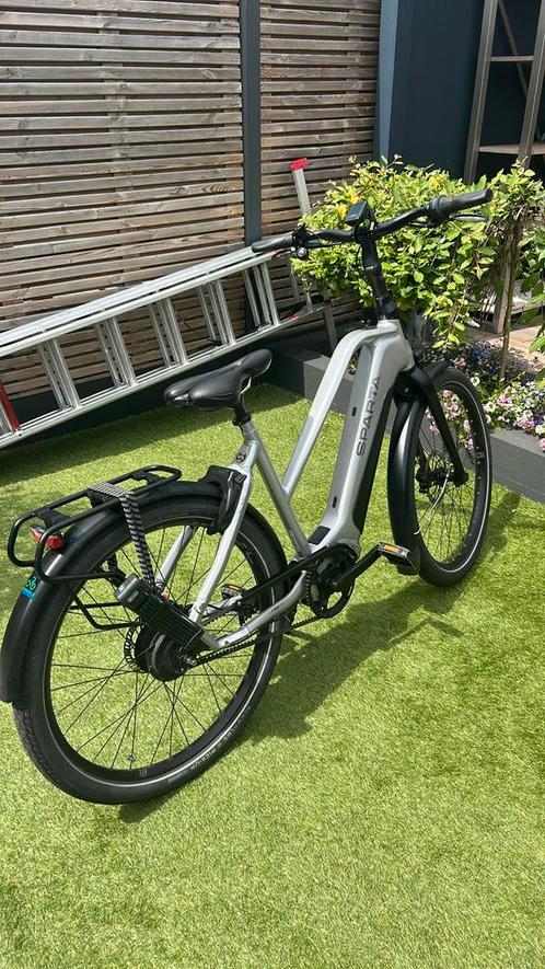 Elektrische fiets, Fietsen en Brommers, Elektrische fietsen, Zo goed als nieuw, Sparta, 50 km per accu of meer, Ophalen