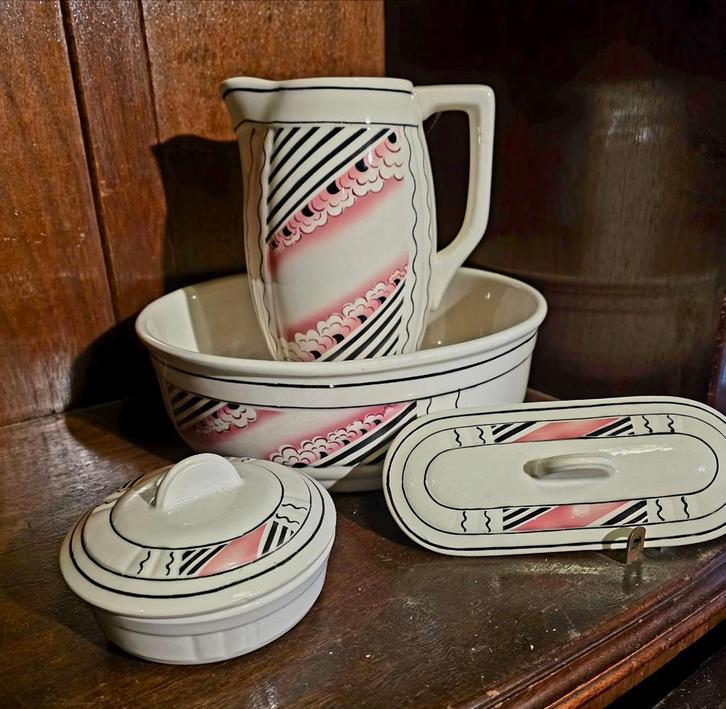 Vintage Art Deco wastafelset, Antiek en Kunst, Antiek | Servies compleet, Ophalen of Verzenden