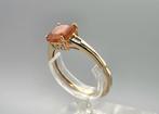 Gouden Vintage ring edelsteen vuuropaal en diamant. 2025/823, 18 tot 19, ., Oranje, Ophalen of Verzenden