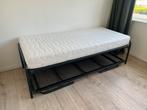 Bed met onderschuifbed, Huis en Inrichting, Slaapkamer | Bedden, Ophalen, Zwart, Tweepersoons, Zo goed als nieuw
