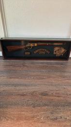 Winchester display Showcase Buffelo Bill, Ophalen of Verzenden