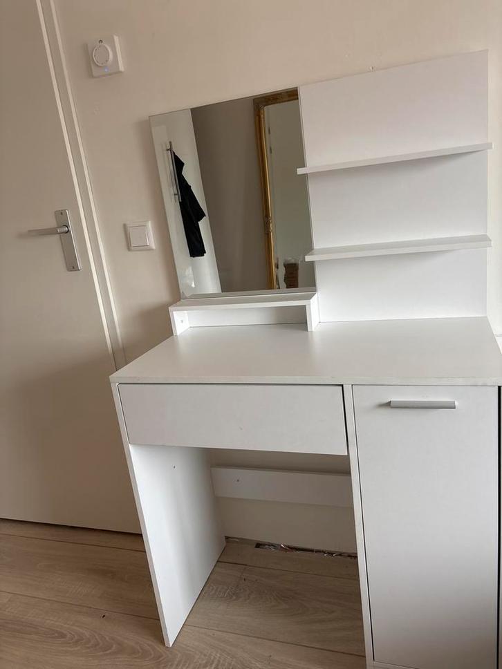 Kaptafel met spiegel en opbergruimte, Huis en Inrichting, Tafels | Kaptafels, Zo goed als nieuw, 100 tot 150 cm, 50 tot 100 cm