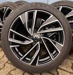 18” Originele VW Passat B9 B8 Adelaide Velgen + Winterbanden, Auto-onderdelen, Banden en Velgen, 18 inch, Banden en Velgen, 235 mm