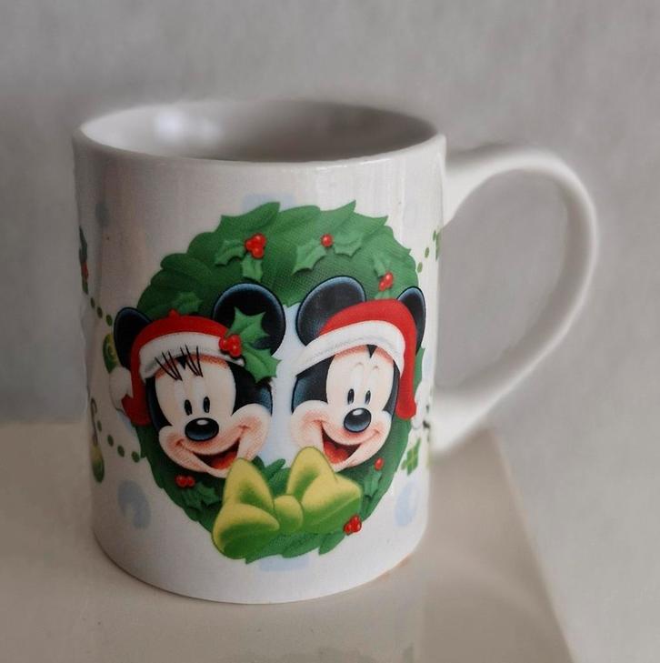 Beker Mickey en Minnie Mouse Kerst, Verzamelen, Disney, Zo goed als nieuw, Servies, Mickey Mouse, Ophalen of Verzenden